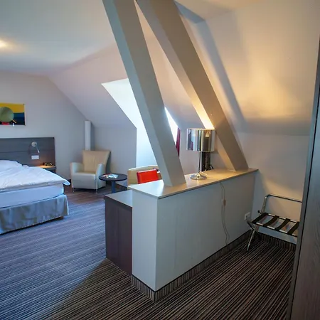 L'hotel Et Restaurant Du Golf De Clervaux 4* Eselborn