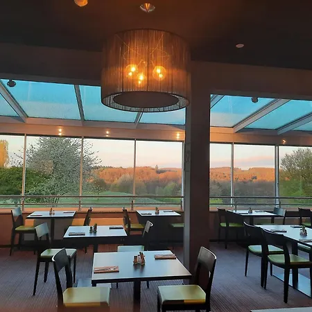 Отель L'hotel Et Restaurant Du Golf De Clervaux