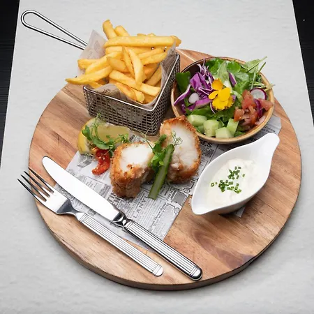 L'hotel Et Restaurant Du Golf De Clervaux Отель 4*