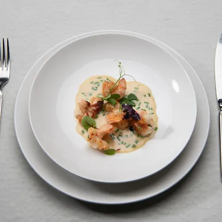 Отель L'hotel Et Restaurant Du Golf De Clervaux 4*