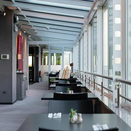 L'hotel Et Restaurant Du Golf De Clervaux Отель