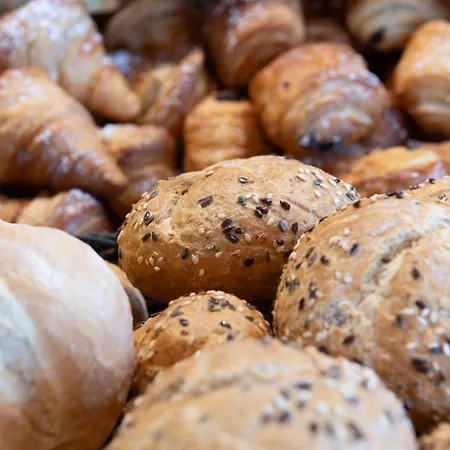 Отель L'hotel Et Restaurant Du Golf De Clervaux