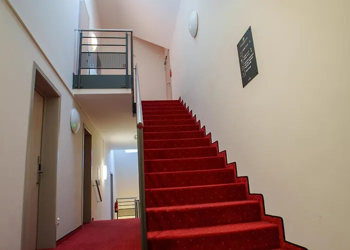 L'hotel Et Restaurant Du Golf De Clervaux Hotel Eselborn