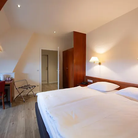 L'hotel Et Restaurant Du Golf De Clervaux 4* Eselborn
