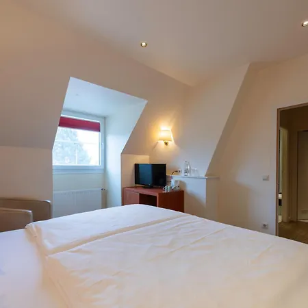 L'hotel Et Restaurant Du Golf De Clervaux Hotel Eselborn