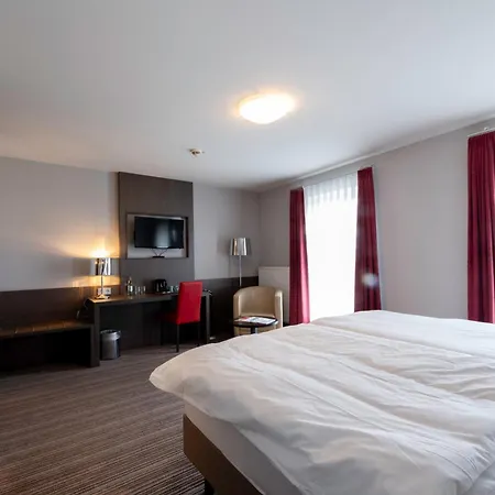 L'hotel Et Restaurant Du Golf De Clervaux 4* Eselborn