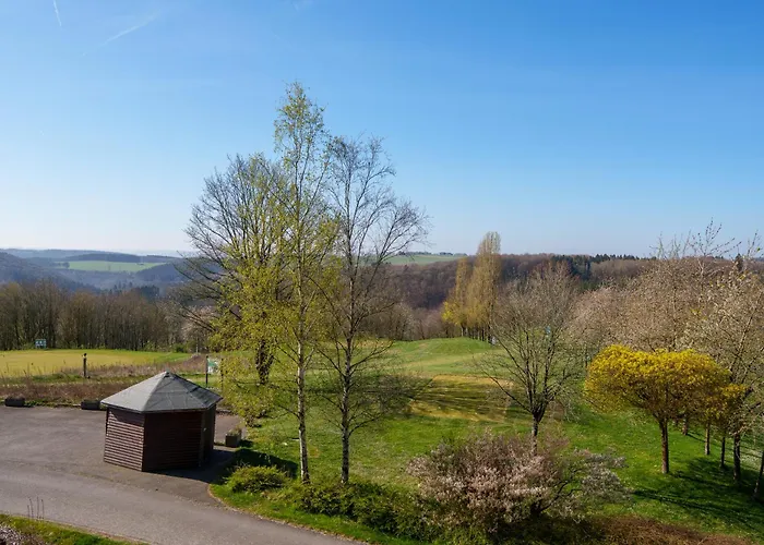 L'hotel Et Restaurant Du Golf De Clervaux