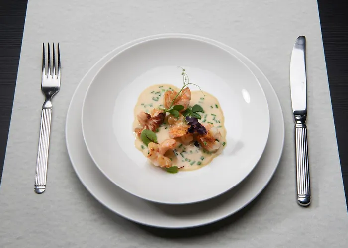 Hotel L'hotel Et Restaurant Du Golf De Clervaux 4*